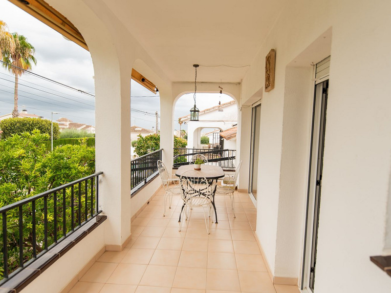 Отдельный дом с бассейном и гостевым апартаментом в Мас-Мель, Калафель. Фото:  19