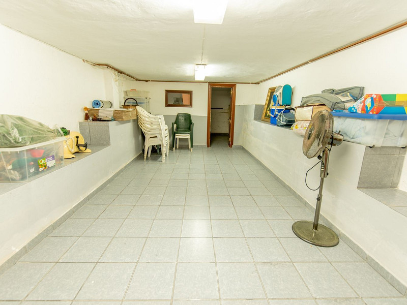 Отдельный дом с бассейном и гостевым апартаментом в Мас-Мель, Калафель. Фото:  36