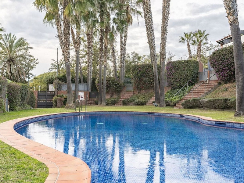 Современный таунхаус после ремонта в Ситжесе. Фото:  2