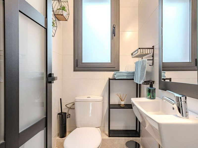 Современный таунхаус после ремонта в Ситжесе. Фото:  17