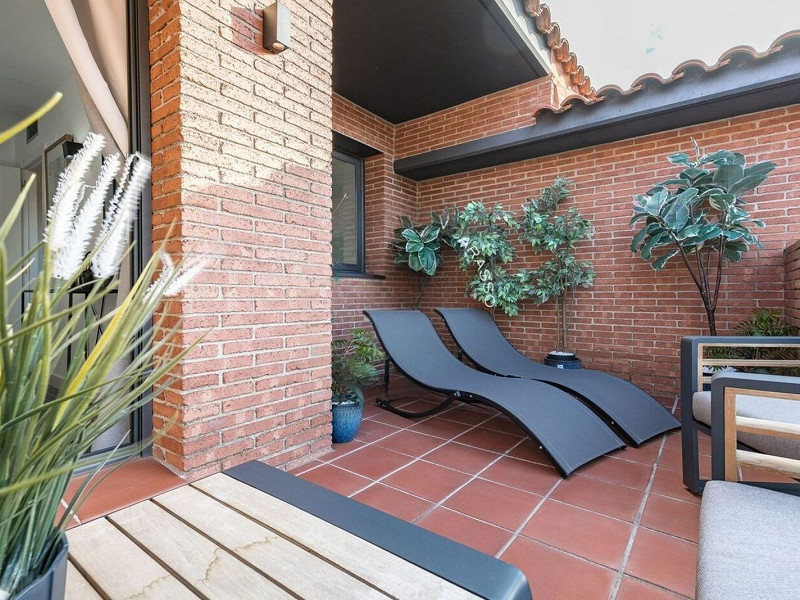 Современный таунхаус после ремонта в Ситжесе. Фото:  29