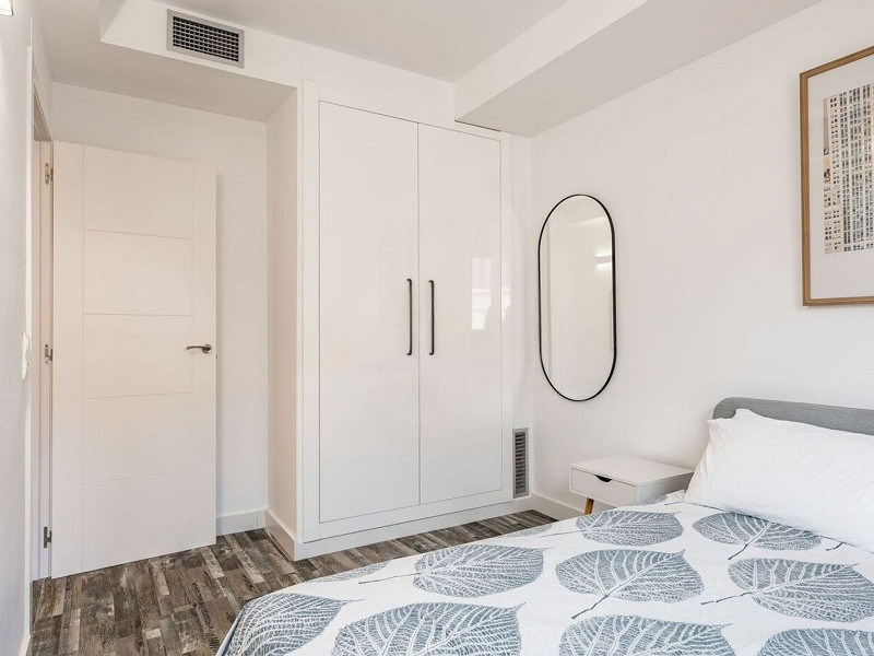 Современный таунхаус после ремонта в Ситжесе. Фото:  42