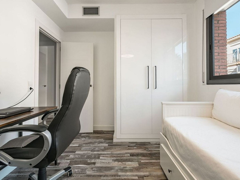 Современный таунхаус после ремонта в Ситжесе. Фото:  45