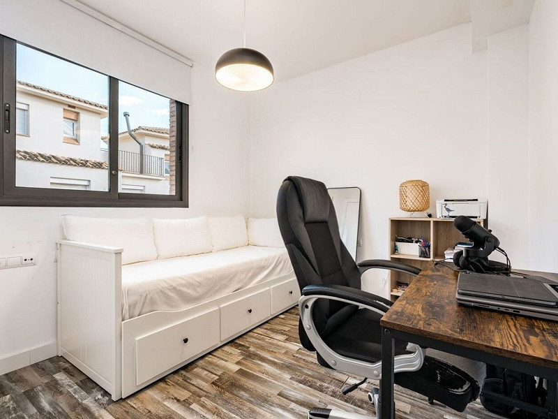 Современный таунхаус после ремонта в Ситжесе. Фото:  46