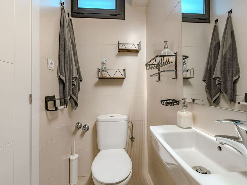 Современный таунхаус после ремонта в Ситжесе. Фото:  56