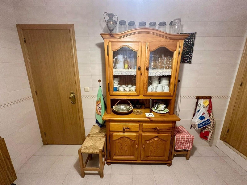 Светлая и уютная вилла в Эльс-Массос-де-Кома-Руга. Фото:  23