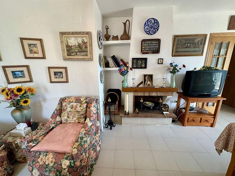 Светлая и уютная вилла в Эльс-Массос-де-Кома-Руга. Фото:  26