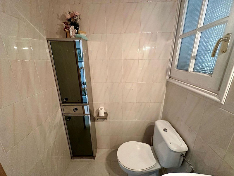 Светлая и уютная вилла в Эльс-Массос-де-Кома-Руга. Фото:  28