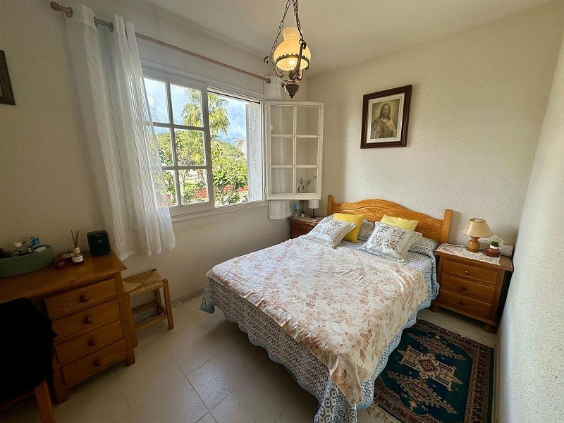 Светлая и уютная вилла в Эльс-Массос-де-Кома-Руга. Фото:  56