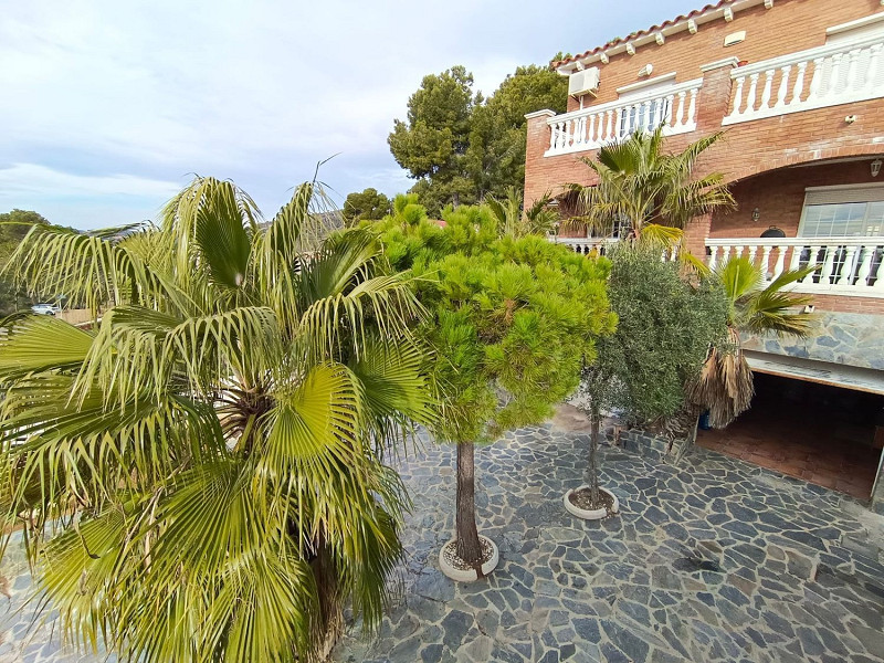 Просторный дом с видом на море в Мас-Астор, Эль-Вендрель. Фото:  54