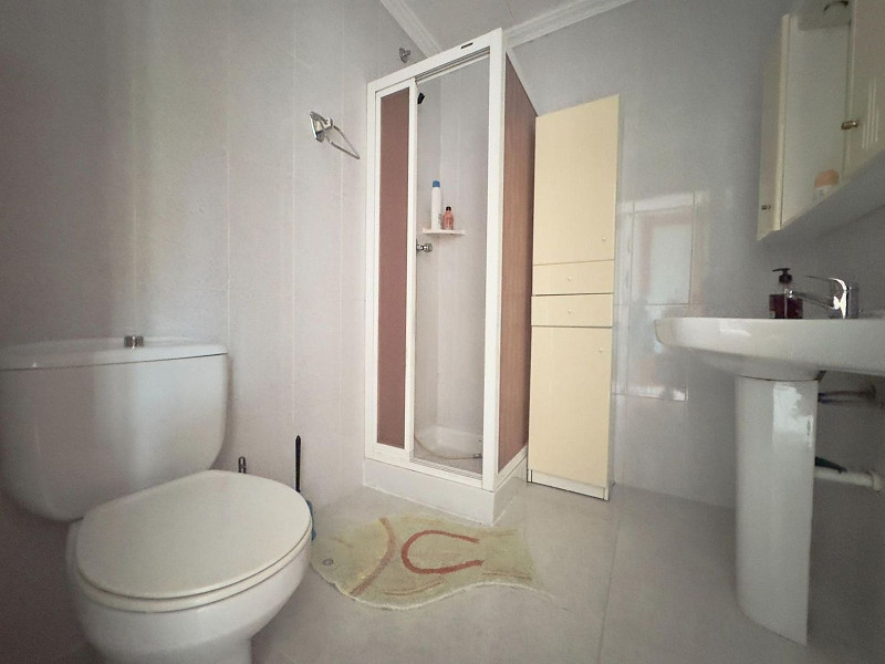 Светлый дом с бассейном в Эльс-Масос, Эль-Вендрель. Фото:  22