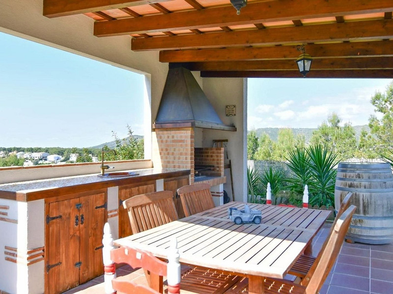 Дом с частным бассейном и видом в Эльс-Масос, Кома-Руга. Фото:  4