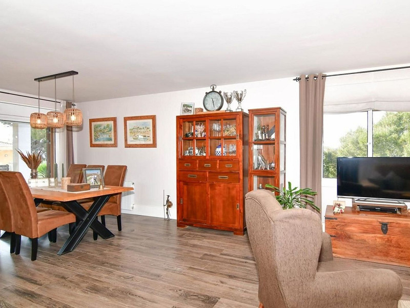 Дом с частным бассейном и видом в Эльс-Масос, Кома-Руга. Фото:  10