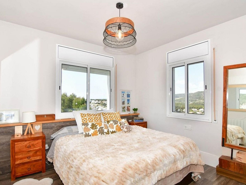 Дом с частным бассейном и видом в Эльс-Масос, Кома-Руга. Фото:  14