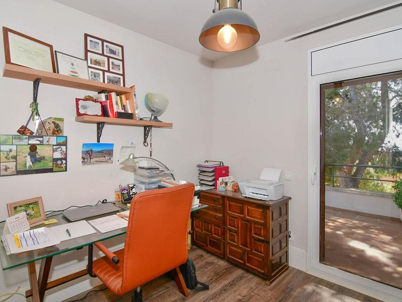 Дом с частным бассейном и видом в Эльс-Масос, Кома-Руга. Фото:  16