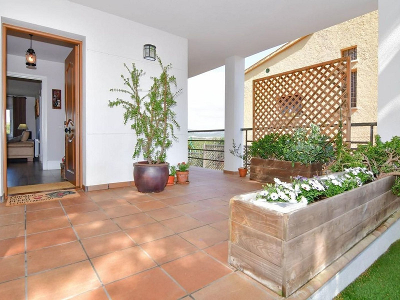 Дом с частным бассейном и видом в Эльс-Масос, Кома-Руга. Фото:  26