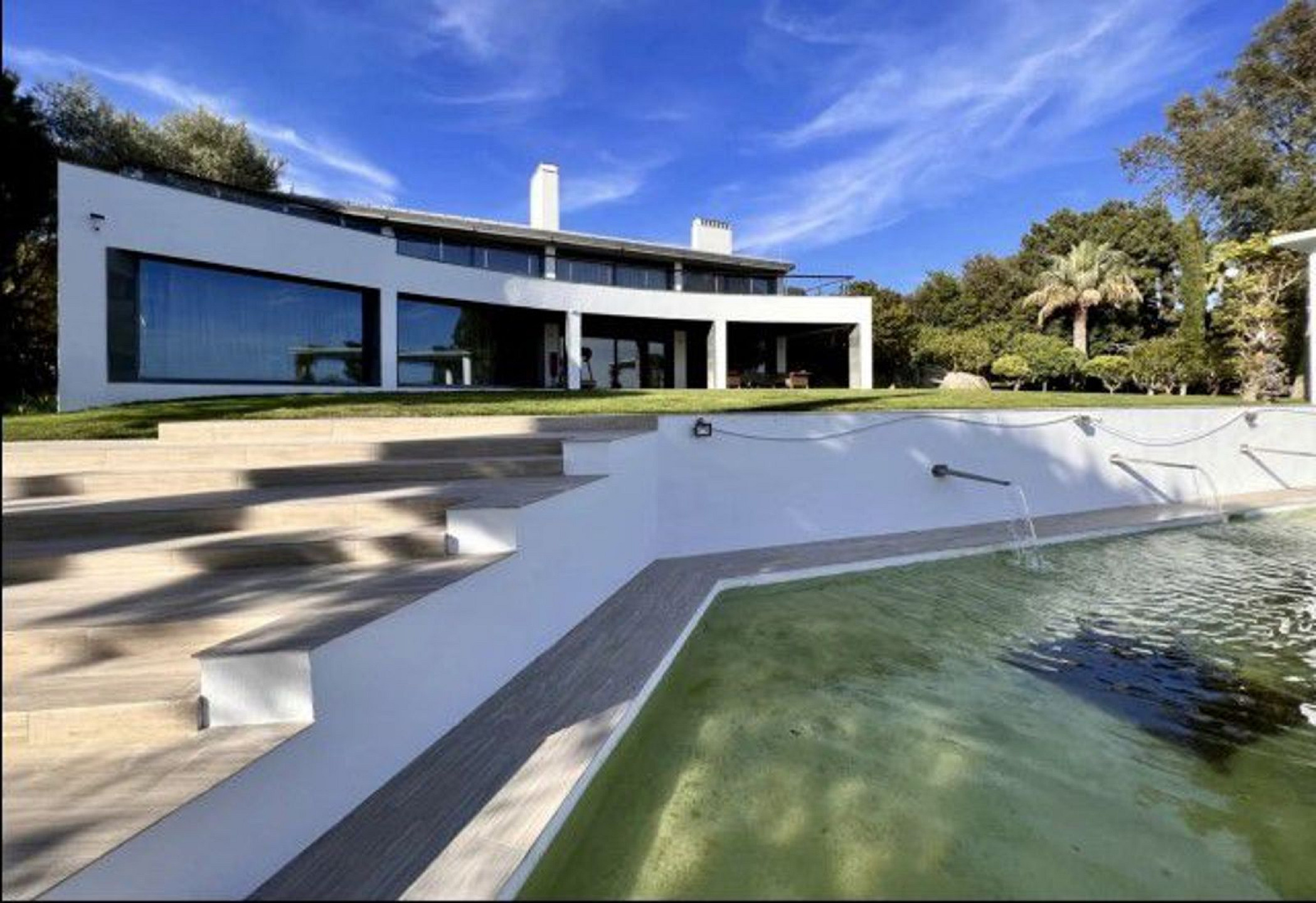 Luxury villa with sea views in Supermaresme, Sant Andreu de Llavaneres
