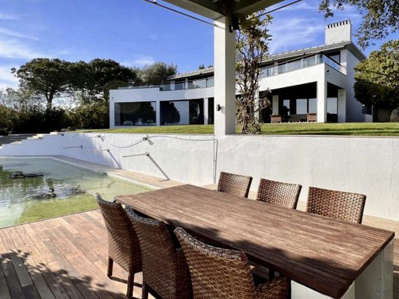 Luxury villa with sea views in Supermaresme, Sant Andreu de Llavaneres. Photo:  2