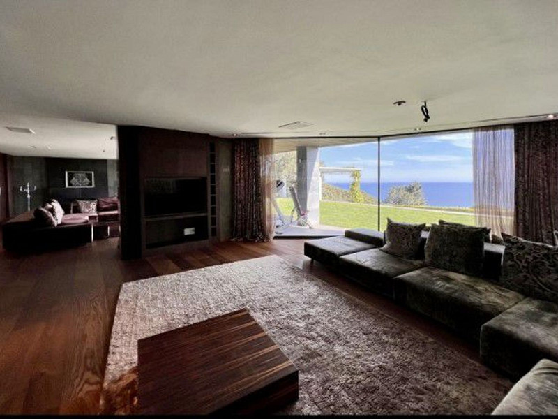 Luxury villa with sea views in Supermaresme, Sant Andreu de Llavaneres. Photo:  11