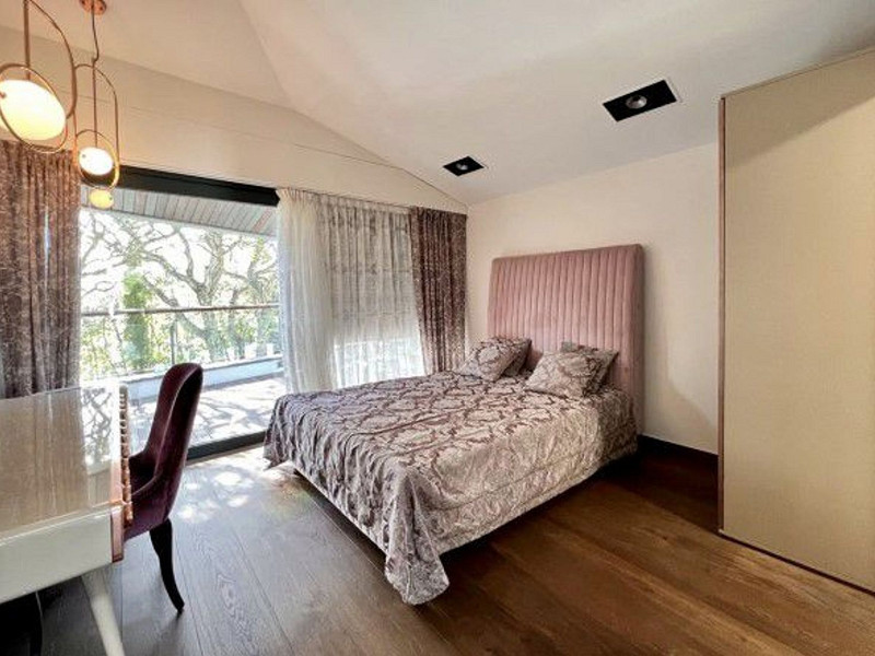 Luxury villa with sea views in Supermaresme, Sant Andreu de Llavaneres. Photo:  16