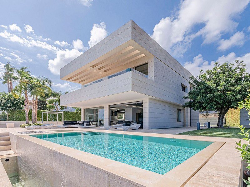 Modern Luxury Villa with Sea and Barcelona Views in Teia, Maresme
