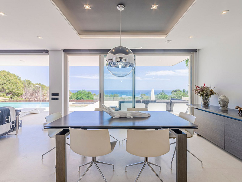 Modern Luxury Villa with Sea and Barcelona Views in Teia, Maresme. Photo:  21
