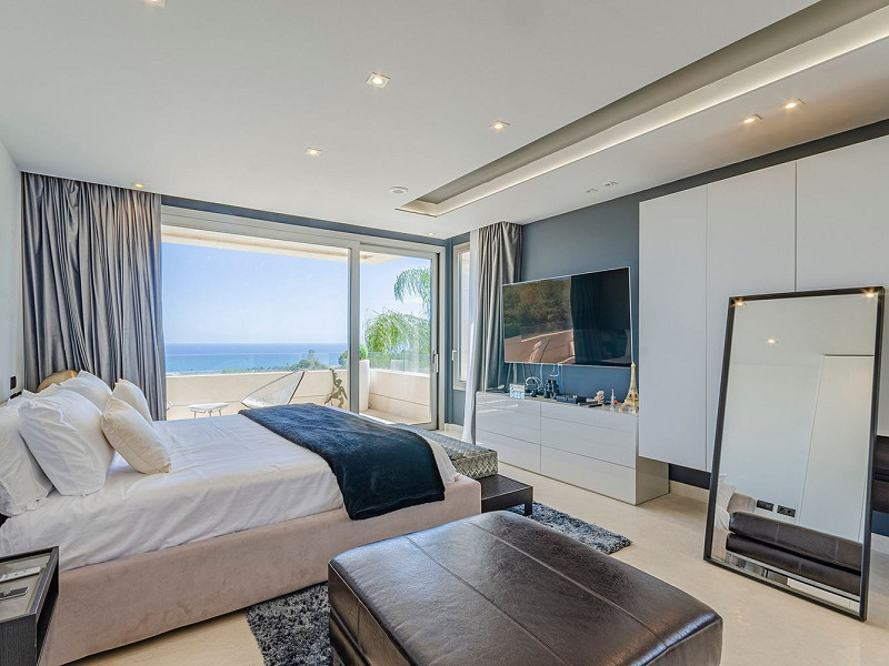 Modern Luxury Villa with Sea and Barcelona Views in Teia, Maresme. Photo:  27