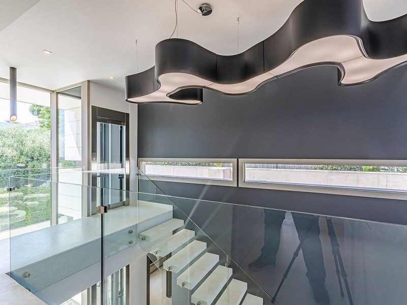 Modern Luxury Villa with Sea and Barcelona Views in Teia, Maresme. Photo:  32