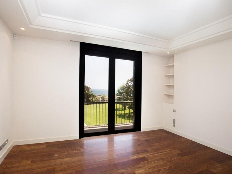 Luxury Sea View Villa in Alella, Maresme. Photo:  26