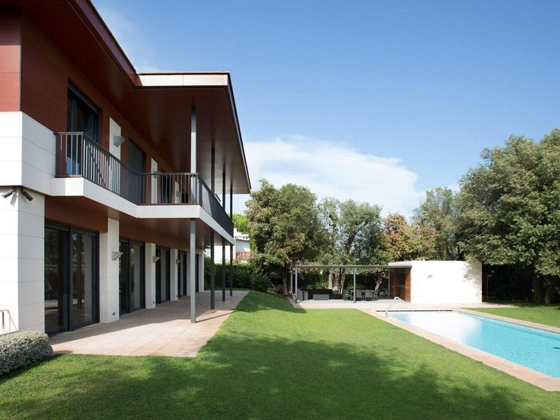 Luxury Sea View Villa in Alella, Maresme. Photo:  34