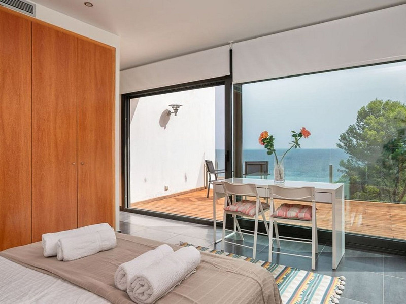 Villa exclusiva con vistas al mar en Sa Riera, Begur. Foto:  14