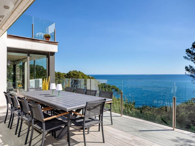 Villa exclusiva con vistas al mar en Sa Riera, Begur. Foto:  30