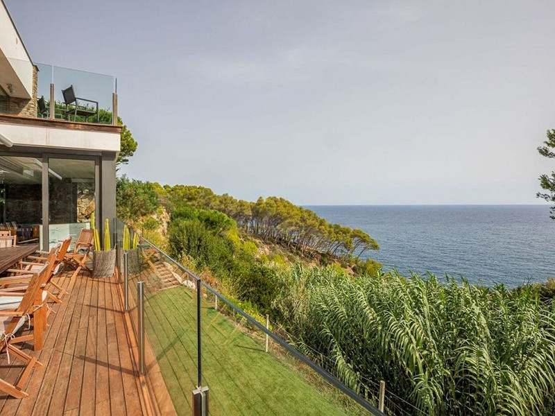 Villa exclusiva con vistas al mar en Sa Riera, Begur. Foto:  31