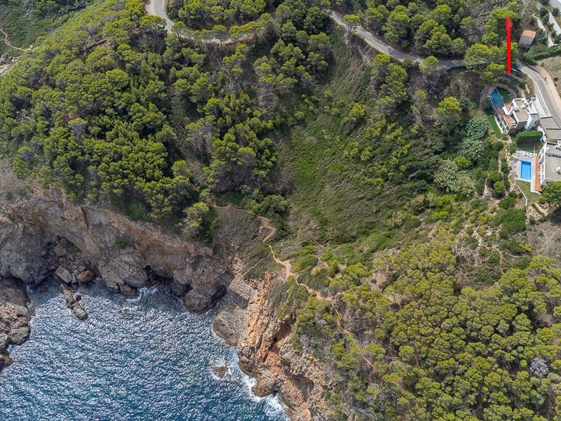 Villa exclusiva con vistas al mar en Sa Riera, Begur. Foto:  51