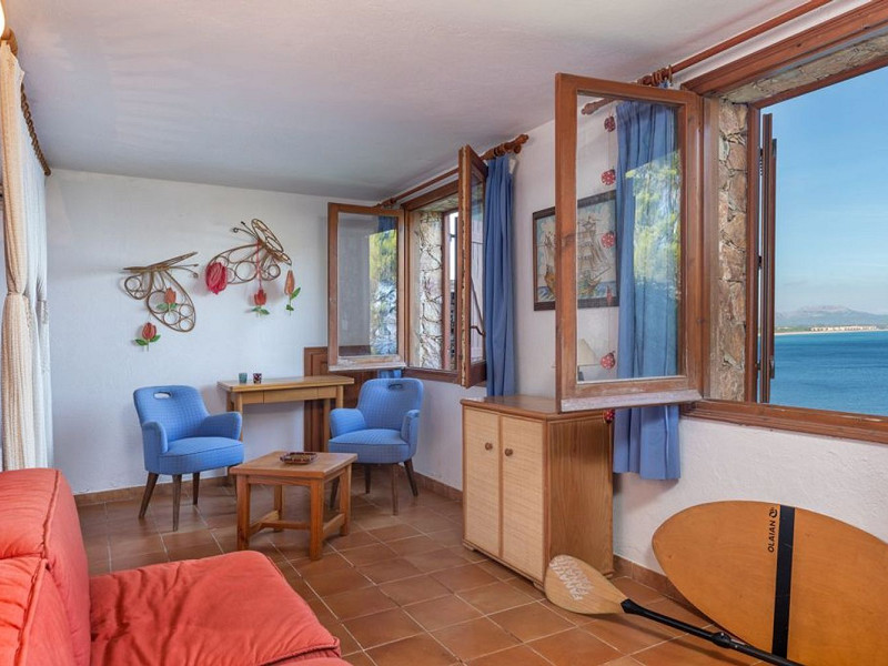 Villa exclusiva con vistas al mar en Sa Riera, Begur. Foto:  24