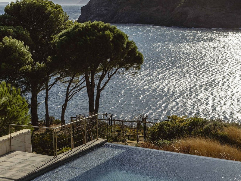 Villa exclusiva y moderna con acceso al mar en Costa Brava. Foto:  2