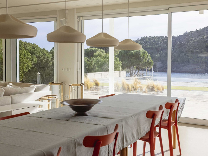 Villa exclusiva y moderna con acceso al mar en Costa Brava. Foto:  3