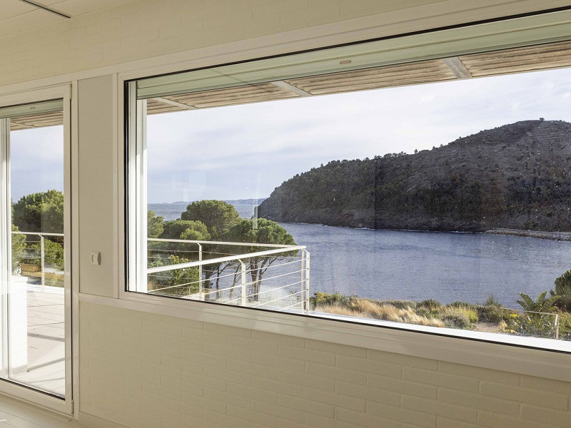 Villa exclusiva y moderna con acceso al mar en Costa Brava. Foto:  13