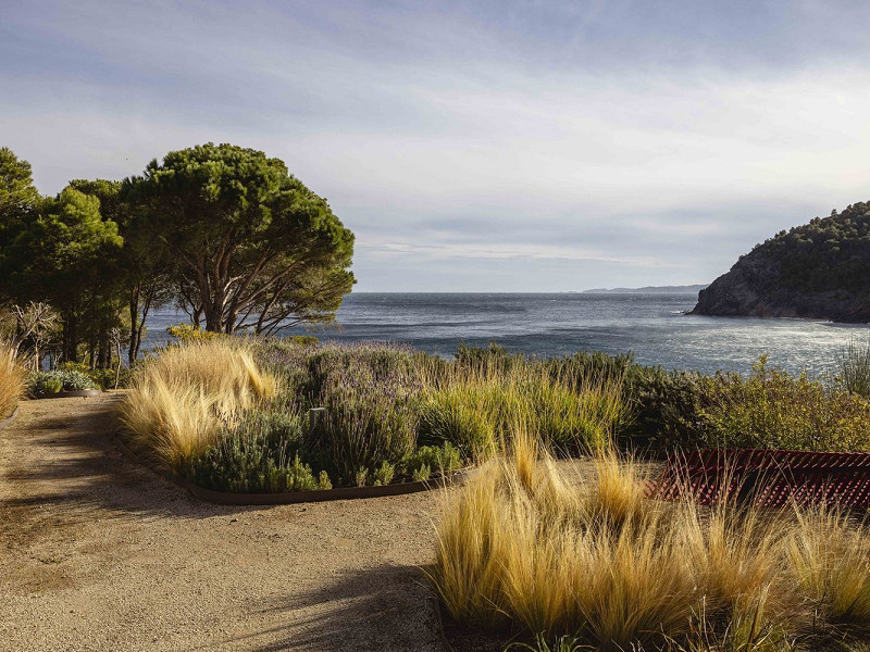 Villa exclusiva y moderna con acceso al mar en Costa Brava. Foto:  31