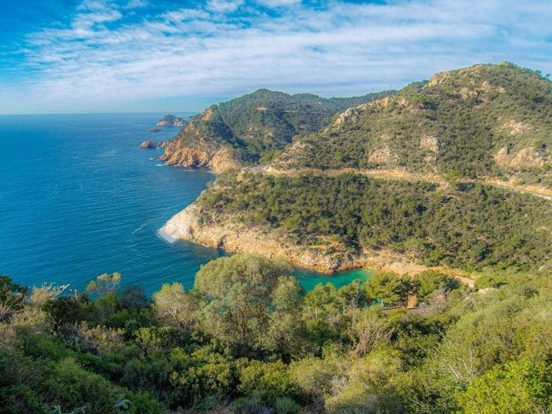 Роскошная вилла с видом на море в Giverola, Тосса-де-Мар. Фото:  2