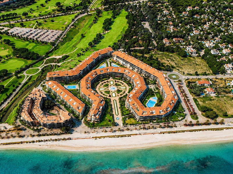 Эксклюзивные апартаменты у моря в Terramar, Ситжес. Фото:  43
