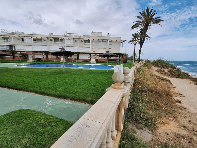 Эксклюзивная квартира у моря в Masía Blanca, El Vendrell, Кома-Руга. Фото:  32