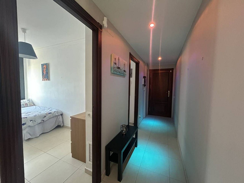 Отремонтированный пентхаус на первой линии моря с солярием в Les Salines, Кубельес. Фото:  29