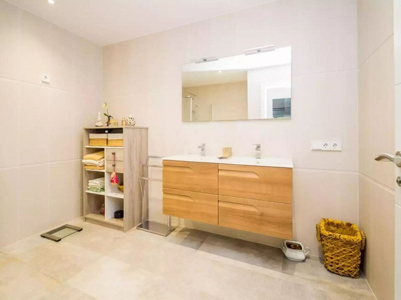 Современная вилла с бассейном в Platja d’Aro – Коста-Брава. Фото:  34