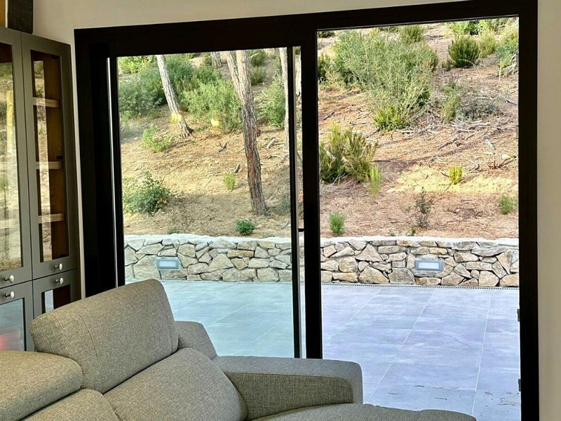 Энергоэффективная вилла с видом на море в Els Pinars, Lloret de Mar. Фото:  20