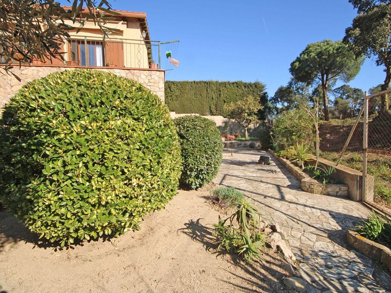 Дом с видом на море между Lloret de Mar и Tossa de Mar, Коста-Брава. Фото:  12