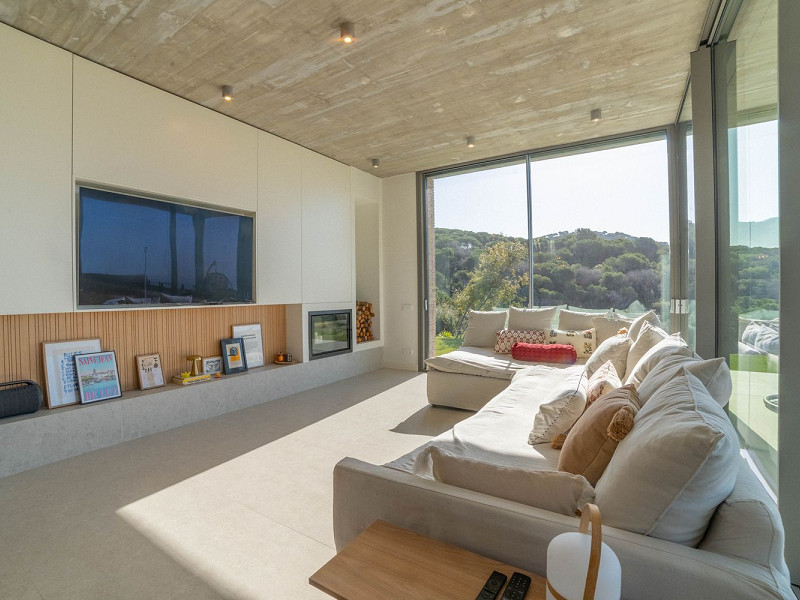 Contemporary House with Sea Views in Cabrils, Maresme. Photo:  4