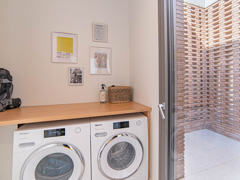 Contemporary House with Sea Views in Cabrils, Maresme. Photo:  22