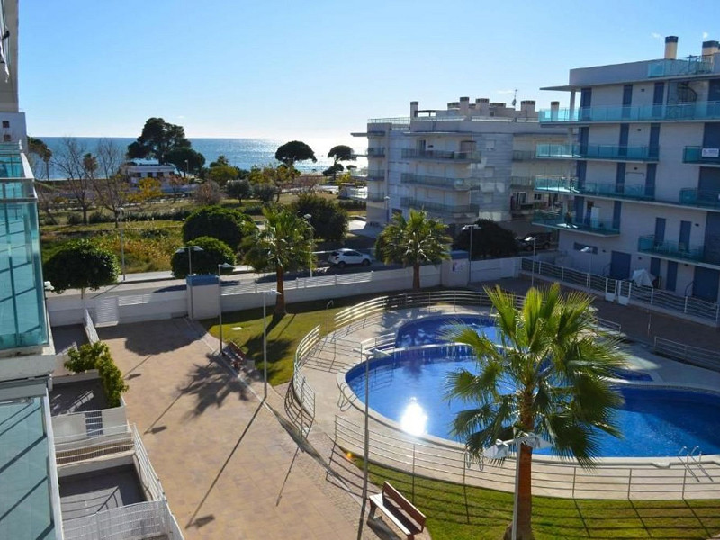Piso elegante y exclusivo cerca del mar en Cambrils, Costa Brava. Foto:  7