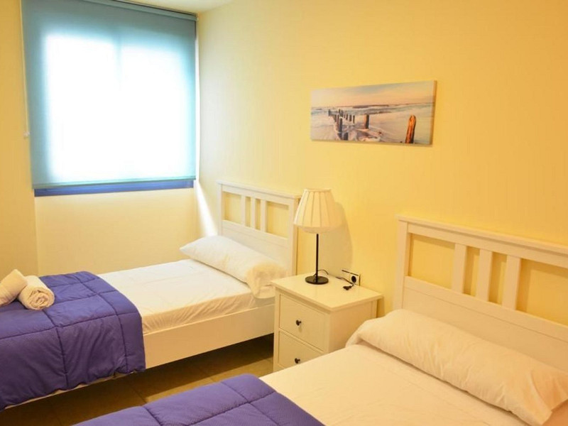 Piso elegante y exclusivo cerca del mar en Cambrils, Costa Brava. Foto:  17